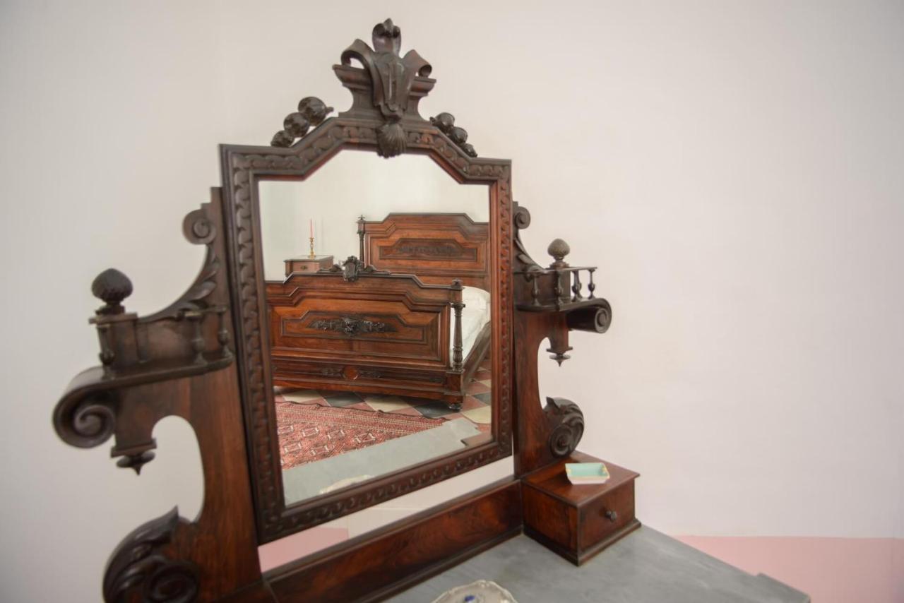 לינה וארוחת בוקר מולה די בארי Palazzo Introna מראה חיצוני תמונה
